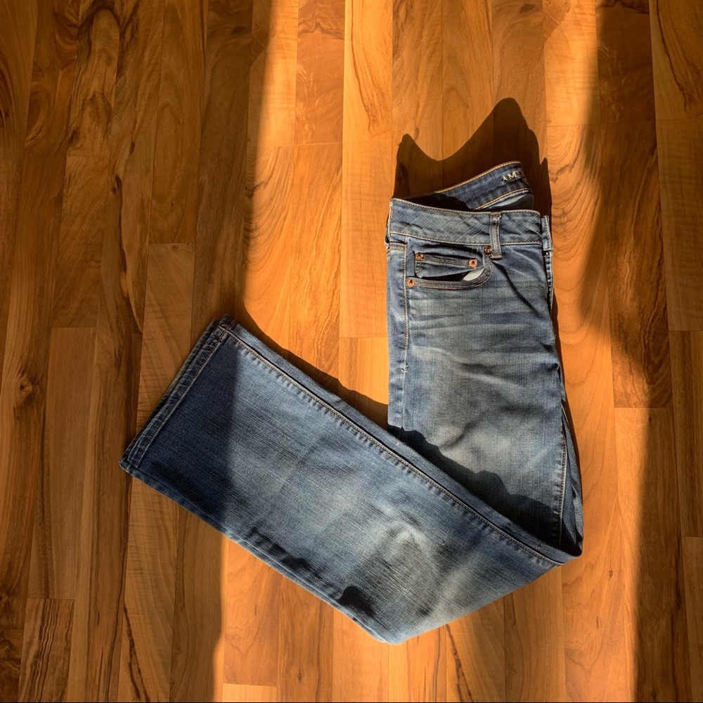 American eagle favorite boyfriend jeans